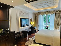Golden Sun Hotel - Dalat