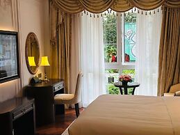 Golden Sun Hotel - Dalat