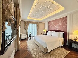 Golden Sun Hotel - Dalat