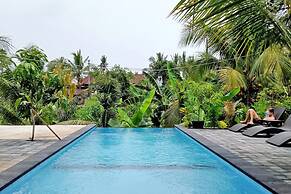 Balian Green Lagoon