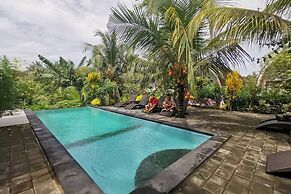 Balian Green Lagoon