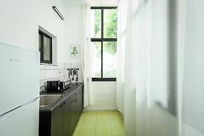 Green Oasis 1BR Apartment in Downtown