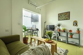 Green Oasis 1BR Apartment in Downtown
