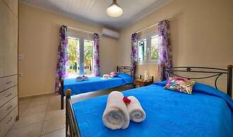 Nyktelia Holiday Villa