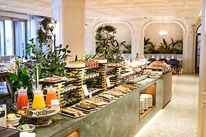 The Siena Resort