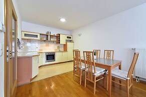 LXXVII Apartment
