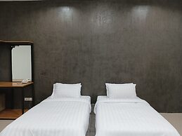 Twenty-Two Hotel
