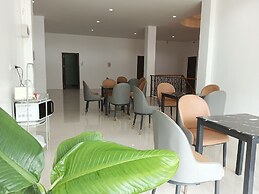 Twenty-Two Hotel