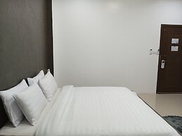Twenty-Two Hotel