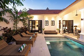 Villa Martini Beachside 3