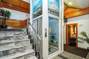 Patong Social Hotel & Restaurant