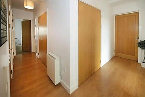 Bright 2BD Flat With Private Balcony - Dublin
