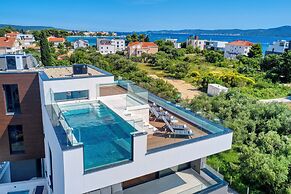 Crystal Holiday Residence II