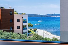Crystal Holiday Residence II
