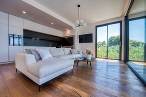 Crystal Holiday Residence II