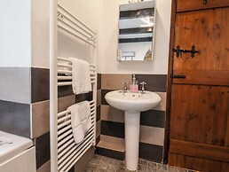 Midships Cottage