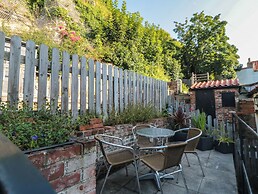 Midships Cottage