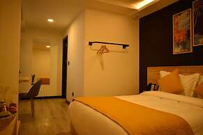 Vaway Hotel