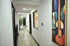 Vaway Hotel