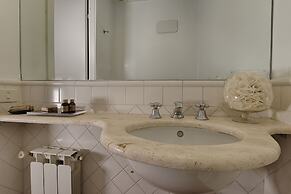 Navona Vita Suites