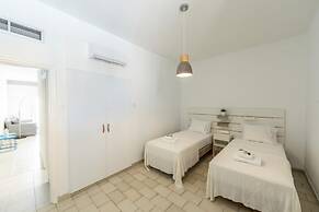 Protaras H2O Seafront Suite