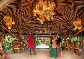 Sensations Eco-Chic Hotel