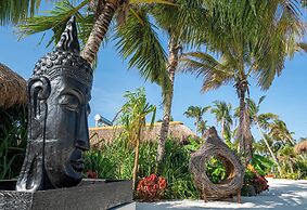 Sensations Eco-Chic Hotel