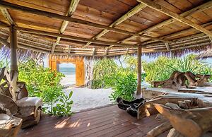 Sensations Eco-Chic Hotel