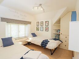 2 Dewars Farm Cottages