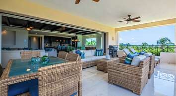 Punta Mita Resort