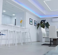 Beachside Adventure Suites