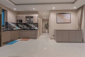 Palm Oasis Pool Villa by Pattaya Holiday