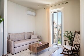 Fotiadis Family Luxury Suites by Konnect