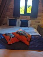 Engreens Suit Bungalov