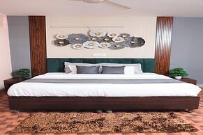 Roomshala 035 Premium Inn Noida Sec 15
