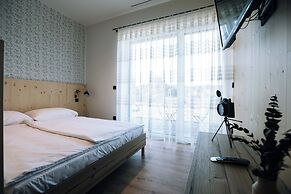Postcard Country Apartments