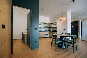 Postcard Country Apartments