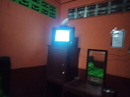Hotel O Penginapan Keluarga
