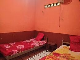 Hotel O Penginapan Keluarga