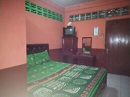 Hotel O Penginapan Keluarga