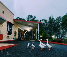 TGI Jahaj Mahal Resort