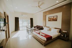 TGI Jahaj Mahal Resort