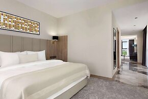Ramada Plaza By Wyndham Batman