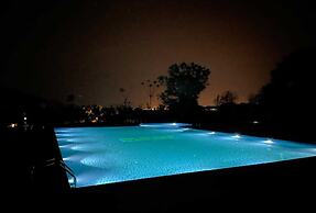 Kaadgal Resort