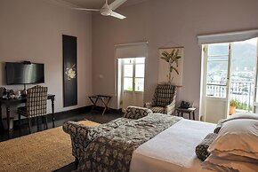 Dorp Hotel