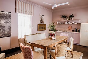 Dorp Hotel