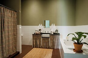 Dorp Hotel