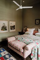 Dorp Hotel