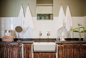 Dorp Hotel