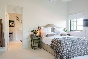 Dorp Hotel